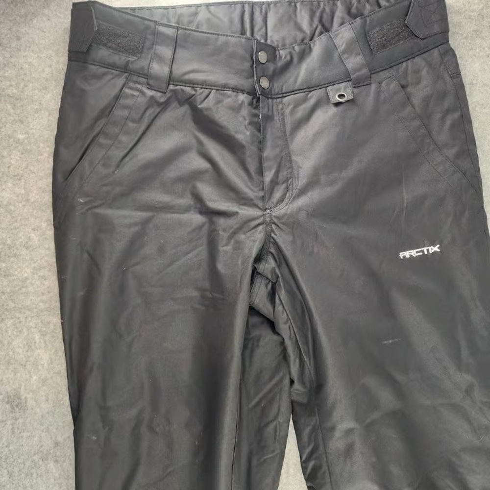 Pants Subcategory Identification - Picture 2 of 3
